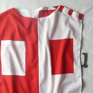 70〜80’s red and white paneled tops