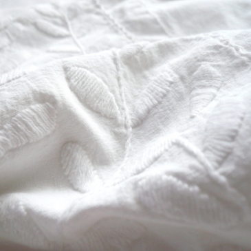 used white embroidery blouse & mono-tone easy pants