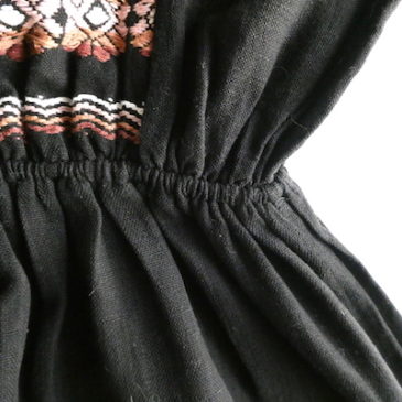 90’s〜black embroidered one-piece dress & used free people pink peasant blouse