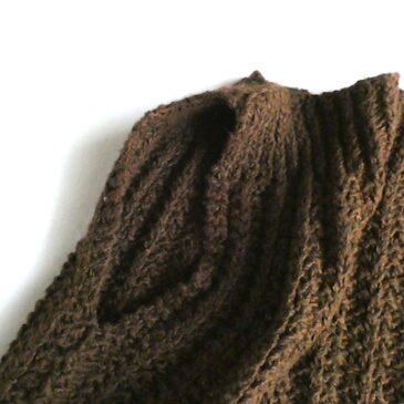 late70’s~chocolate brown knit vest & cocoa brown knit vest