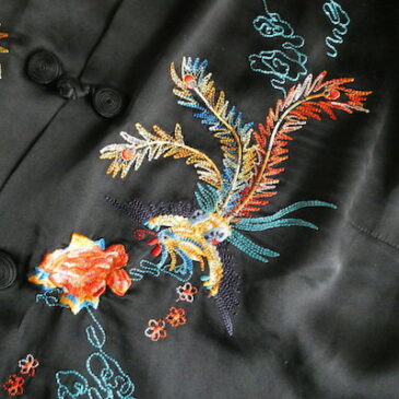 90’s black silk china embroidered sleeveless blouse & 80〜90’s Lee blue denim pants