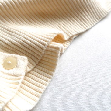 90’s ivory cotton rib v-neck cardigan & Used hanes vory thermal shirt